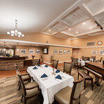 Oaks of Whitaker Glen: Dining Room Oaks of Whitaker Glen: Dining Room
